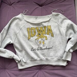 hollister Iowa Women's Gray Sweater off shoulder xs